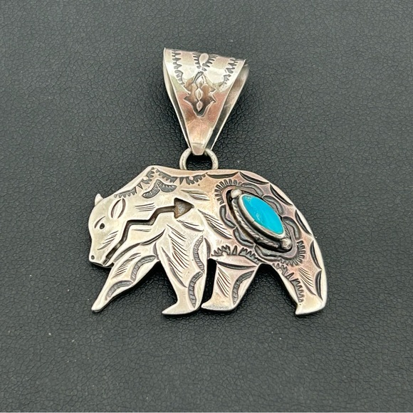 Jereme Delgarito Sterling Silver Bear Pendant with Turquoise - Picture 3 of 4
